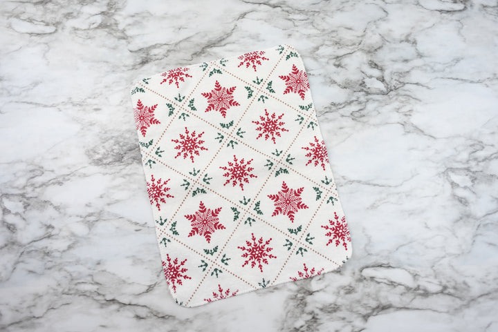 Paperless Towels - Red Snowflake