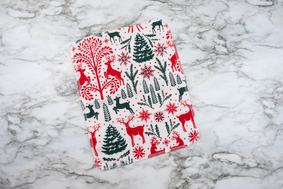 Paperless Towels - Red & Green Woodland